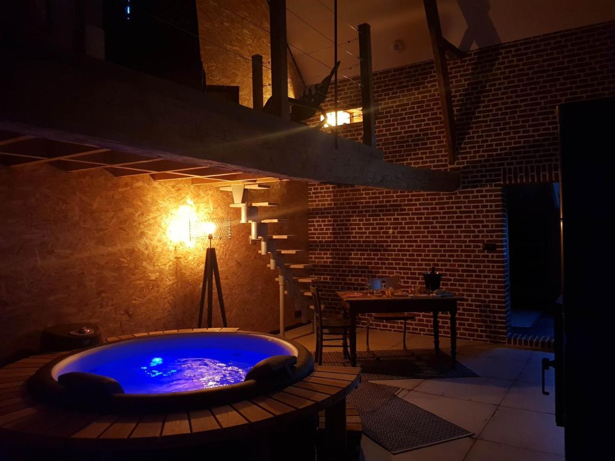 Au Soleil Vert - Chambre De Charme Avec Spa Et Sauna Prives Zeggers-Cappel Exterior photo